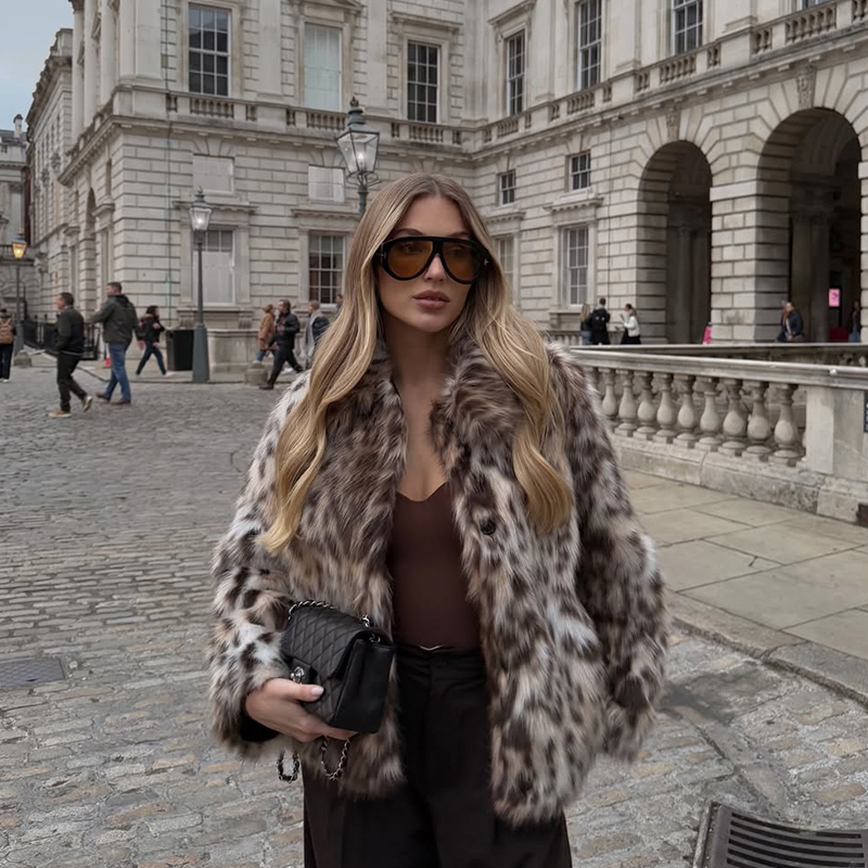 Vintage Fashion Bloggers - Vintage Şık Leopar Taklit Kürk Ceket