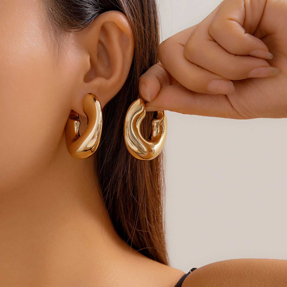 Z Vintage Fashion - IngeSight.Z Vintage Metal Kalın C-şekilli Hoop