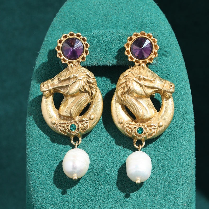 Vintage Mor Kristal At Kafası  - Vintage Fashion Jewelry Brands incelemesi ve fiyatı