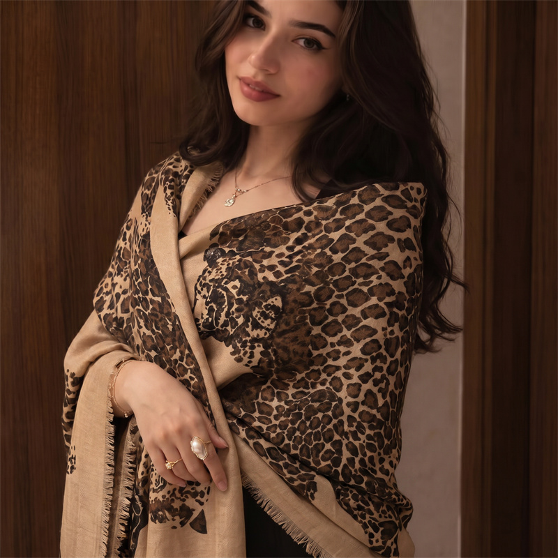 Vintage Leopar Desenli Tesettü - Vintage Outdoor Fashion incelemesi ve fiyatı