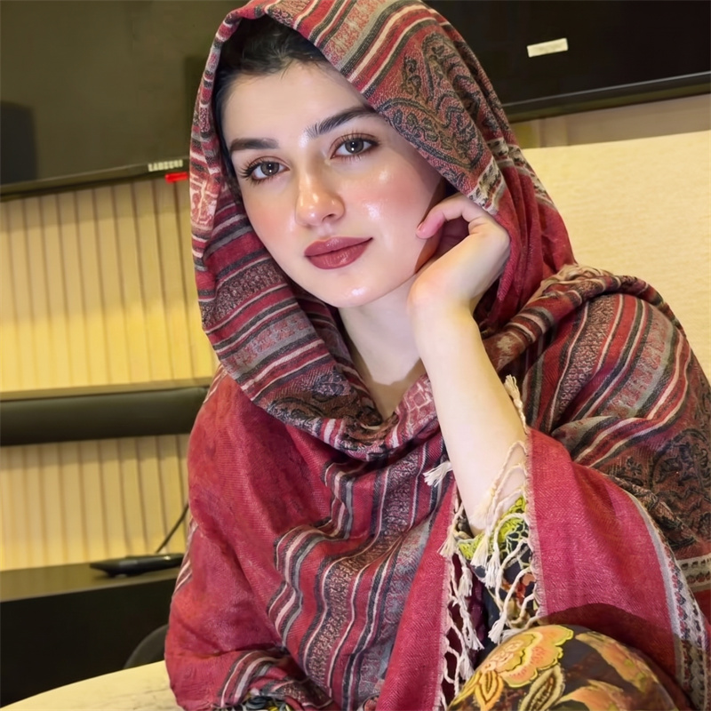 Vintage Paisley Desenli Tesett - Vintage Outdoor Fashion incelemesi ve fiyatı
